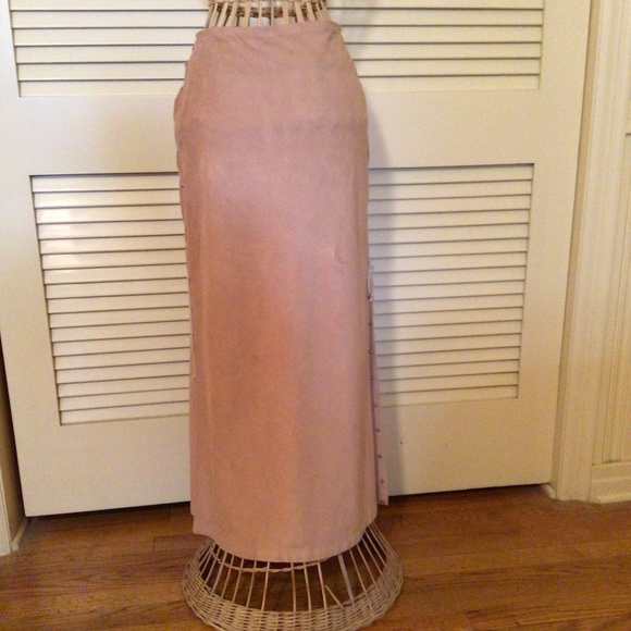 Mesmerize - Picture 1 of 5